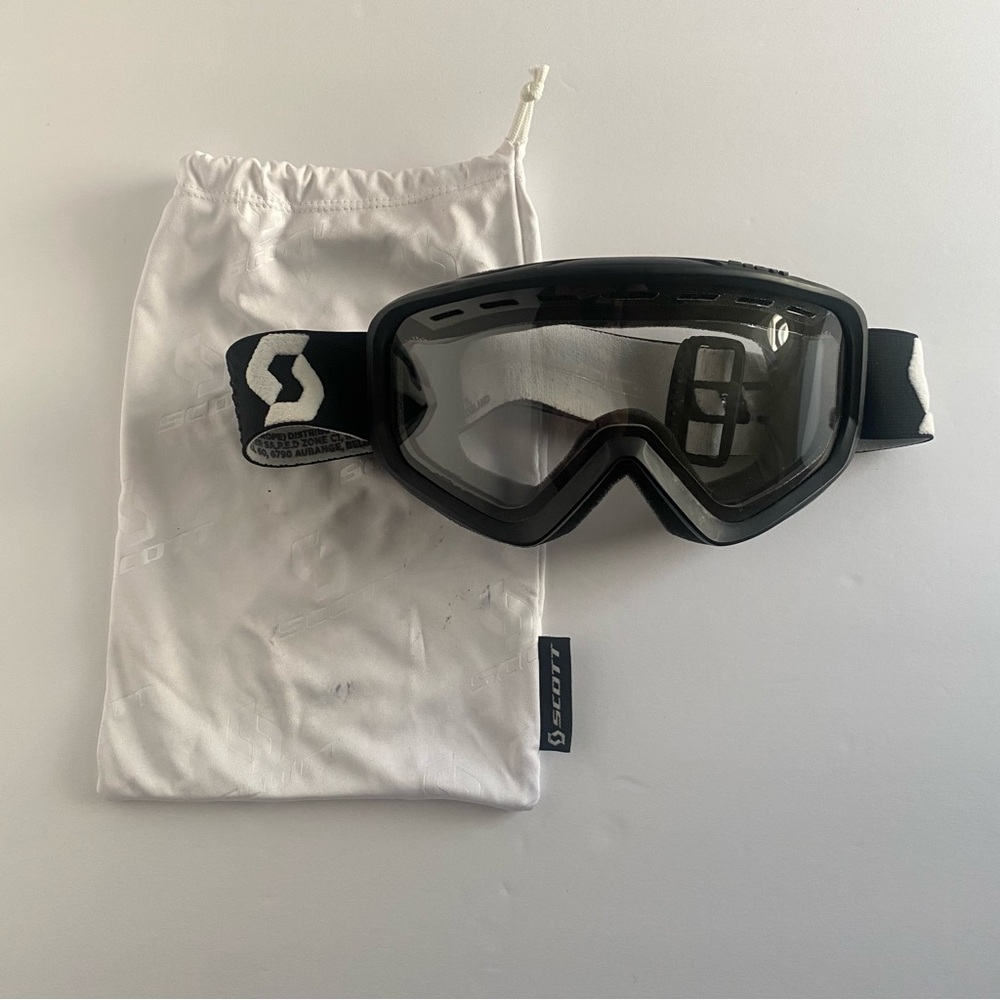 Scott Black and Blue Ski Goggles